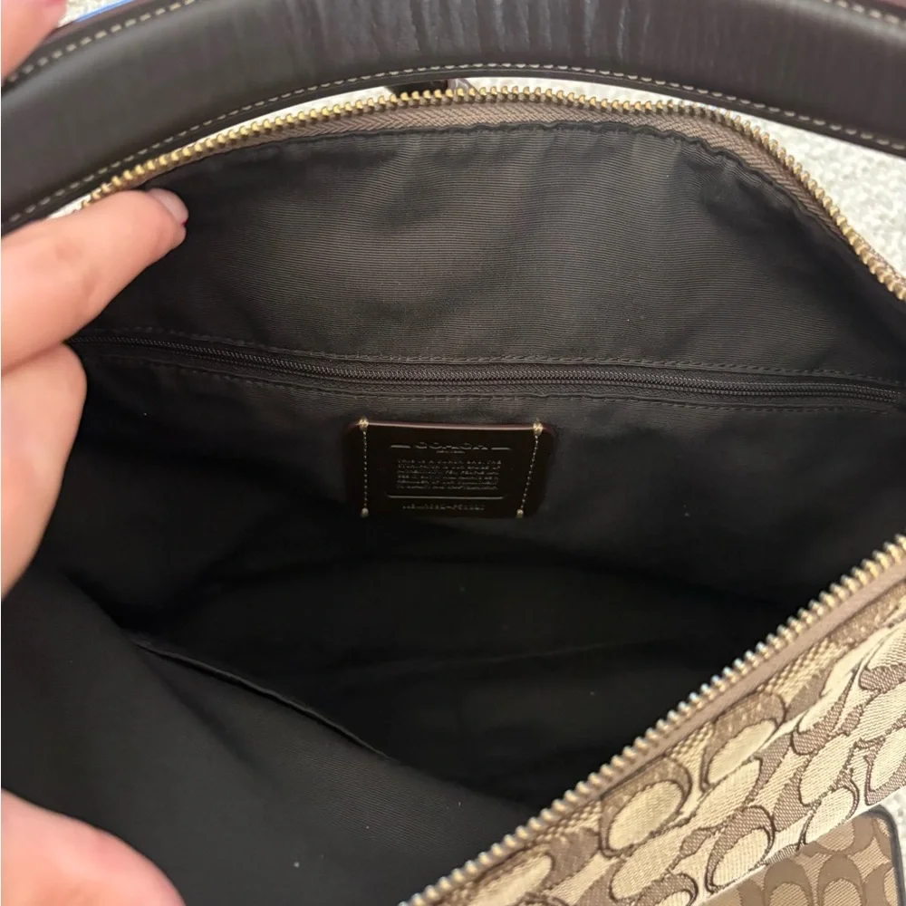 Coach Tan Signature Bag and Wallet - Picture 4 of 7